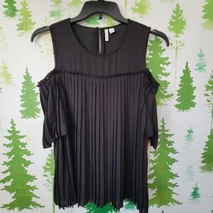 New Ellet Black Pleated Cold Shoulder Top.